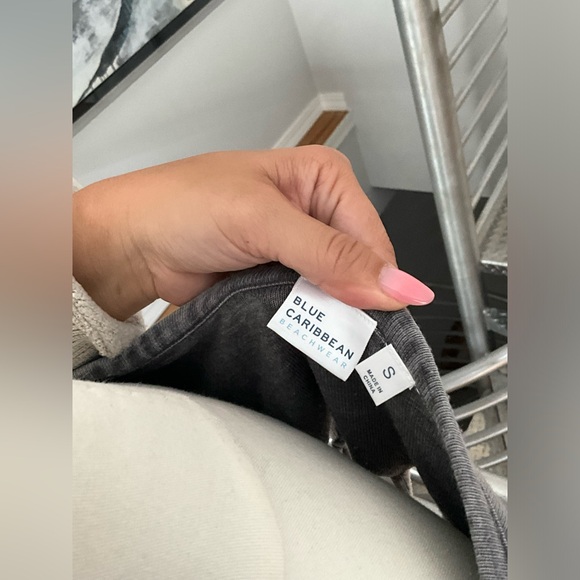 Open Back Sweatshirt - Picture 3 of 3